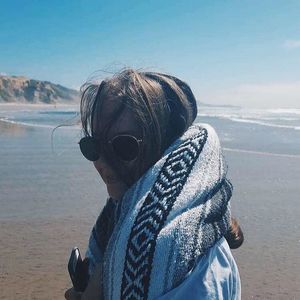 Meet your Posher, Zoë